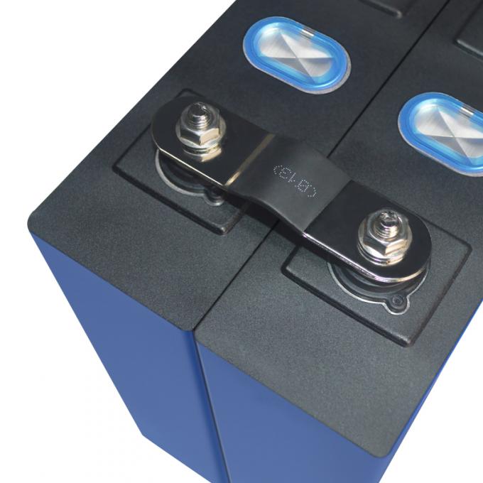 3.2V 202Ah 주문 리튬 이온 건전지는 4kg 깊은 주기 lifepo4 프리즘 세포를 포장합니다 5